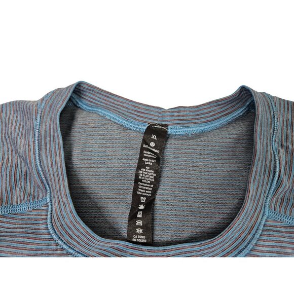 Lululemon Live In Practice Athletic Shirt Short Sleeve T-Shirt Blue Men's XL EUC - Picture 6 of 13